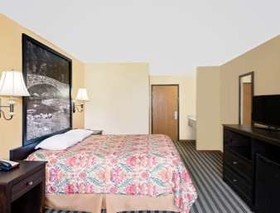 Super 8 by Wyndham Iowa Falls