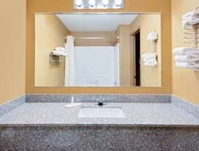 Super 8 by Wyndham Iowa Falls