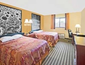 Super 8 by Wyndham Iowa Falls