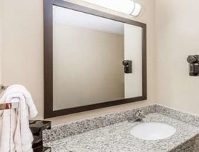 Super 8 by Wyndham Jefferson