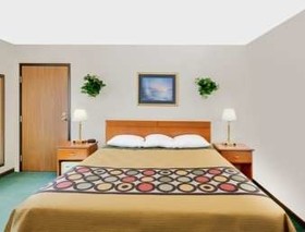 Super 8 by Wyndham Keokuk