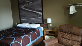 Super 8 by Wyndham Keokuk