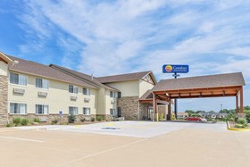 Comfort Inn & Suites Riverview Near Davenport And I-80