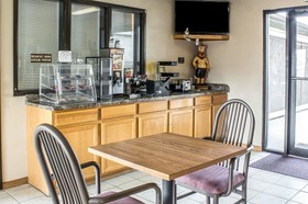 Le Mars Inn & Suites