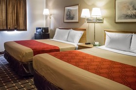 Le Mars Inn & Suites