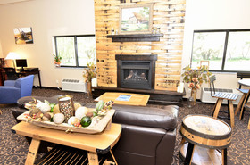 Boulders Inn & Suites Manning