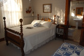 Squiers Manor B&B