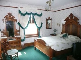 Squiers Manor B&B