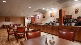 Rock Island Inn & Suites Marshalltown