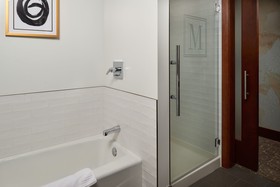 The Merrill Hotel Muscatine - Tribute Portfolio