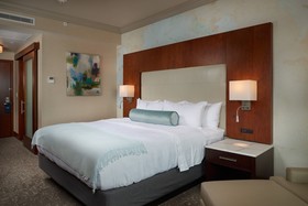 The Merrill Hotel Muscatine - Tribute Portfolio