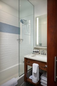 The Merrill Hotel Muscatine - Tribute Portfolio