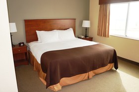 AmericInn by Wyndham Newton