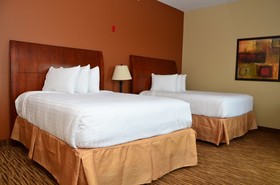 Cobblestone Inn & Suites - Newton, IA