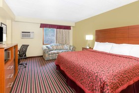 Days Inn by Wyndham Newton