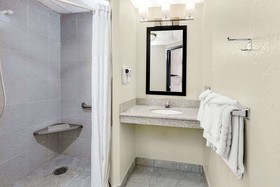 Days Inn by Wyndham Newton