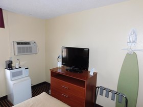 Days Inn by Wyndham Newton