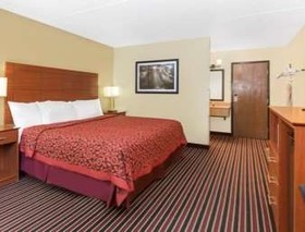 Days Inn by Wyndham Newton