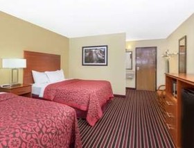 Days Inn by Wyndham Newton