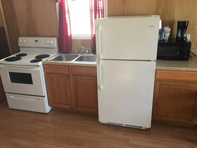 Whispering Creek Lodging & RV Resort