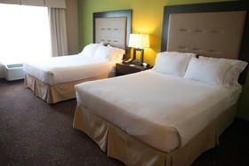 Holiday Inn Express Hotel & Suites Northwood