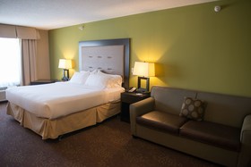 Holiday Inn Express Hotel & Suites Northwood