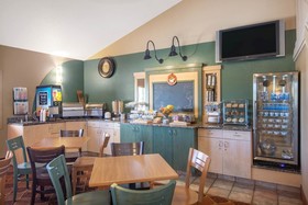 AmericInn by Wyndham Okoboji