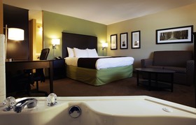 AmericInn by Wyndham Okoboji