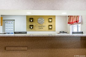 EverSpring Inn & Suites