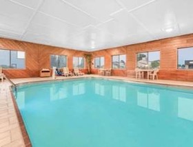 Super 8 by Wyndham Ottumwa