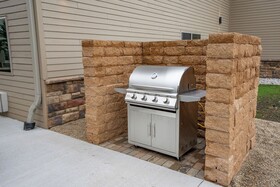 Cobblestone Hotel & Suites Sheldon