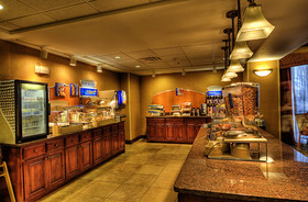 Holiday Inn Express & Suites Sioux City - Southern Hills