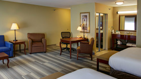 Holiday Inn Express & Suites Sioux City - Southern Hills