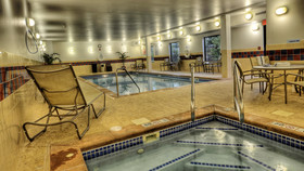 Holiday Inn Express & Suites Sioux City - Southern Hills