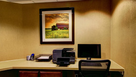 Holiday Inn Express & Suites Sioux City - Southern Hills