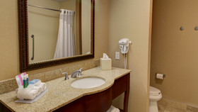 Holiday Inn Express & Suites Sioux City - Southern Hills