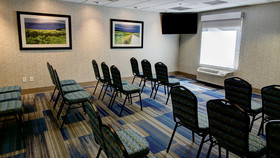 Holiday Inn Express & Suites Sioux City - Southern Hills