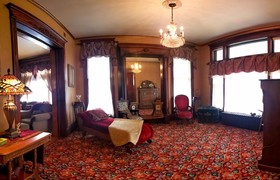 Linda Sue Manor