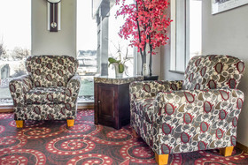 Spencer Inn & Suites