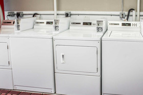 Spencer Inn & Suites