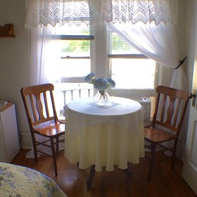 Taylor Made Bed And Breakfast