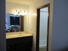 Travelodge by Wyndham Spirit Lake/Okoboji