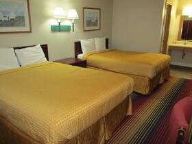 Travelodge by Wyndham Spirit Lake/Okoboji