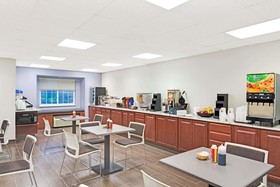 Microtel Inn & Suites by Wyndham Urbandale/Des Moines