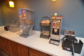 Super 8 by Wyndham Urbandale/Des Moines Area