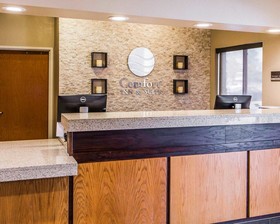 Comfort Inn & Suites Waterloo - Cedar Falls