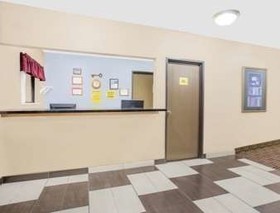 Boarders Inn & Suites by Cobblestone Hotels - Waterloo