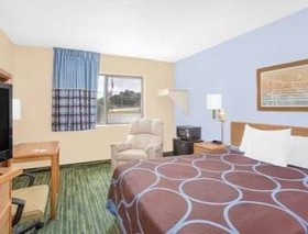 Boarders Inn & Suites by Cobblestone Hotels - Waterloo