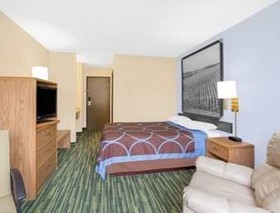 Boarders Inn & Suites by Cobblestone Hotels - Waterloo