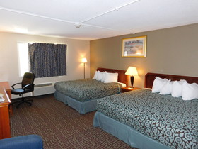 Days Inn by Wyndham West Branch Iowa City Area